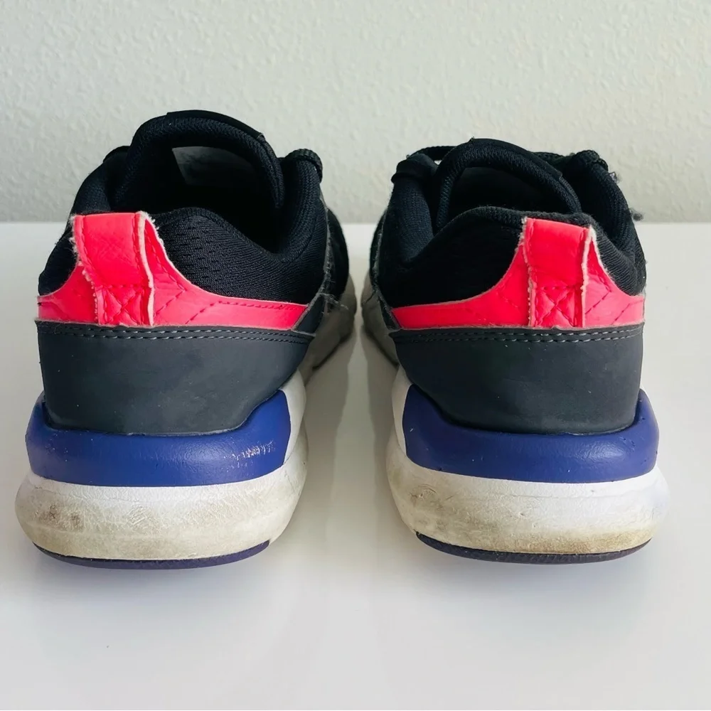 New Balance 009 women size 7